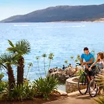 فندق Valamar Bellevue 4*