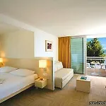 Valamar Bellevue غاباس