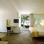 فندق Valamar Bellevue غاباس