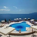 Valamar Bellevue 4* غاباس