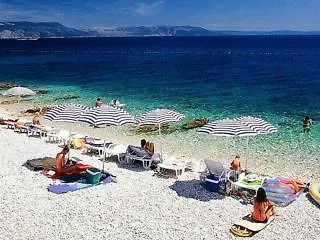 Valamar Bellevue 호텔 라벡