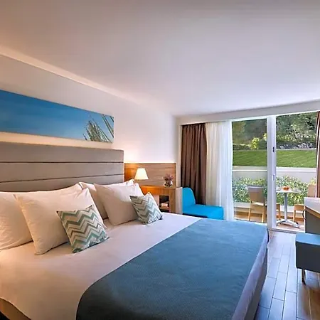 Отель Valamar Bellevue Рабац