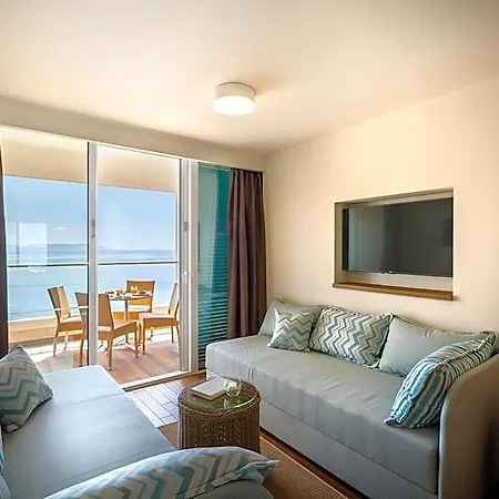 Отель Valamar Bellevue 4*