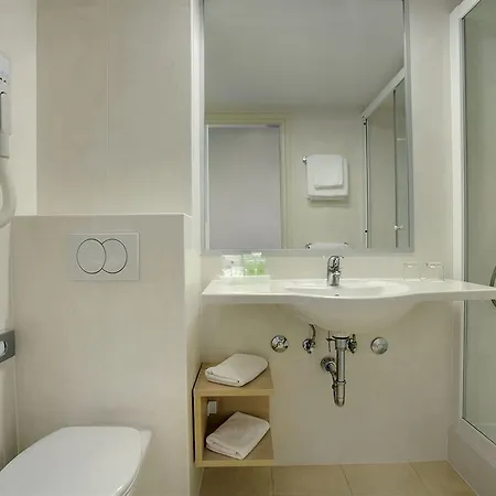 Valamar Bellevue 4*
