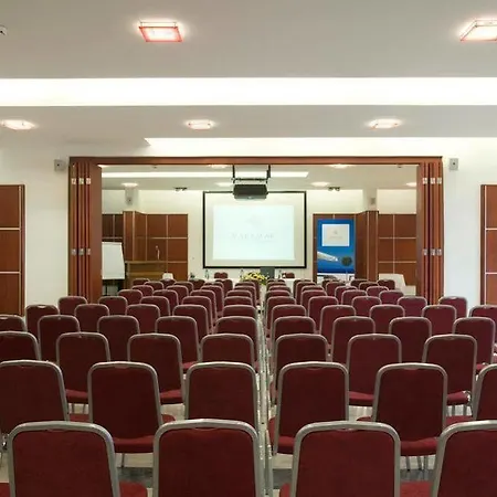 Valamar Bellevue 4*