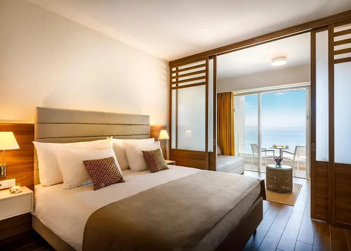 Valamar Bellevue Szálloda 4*